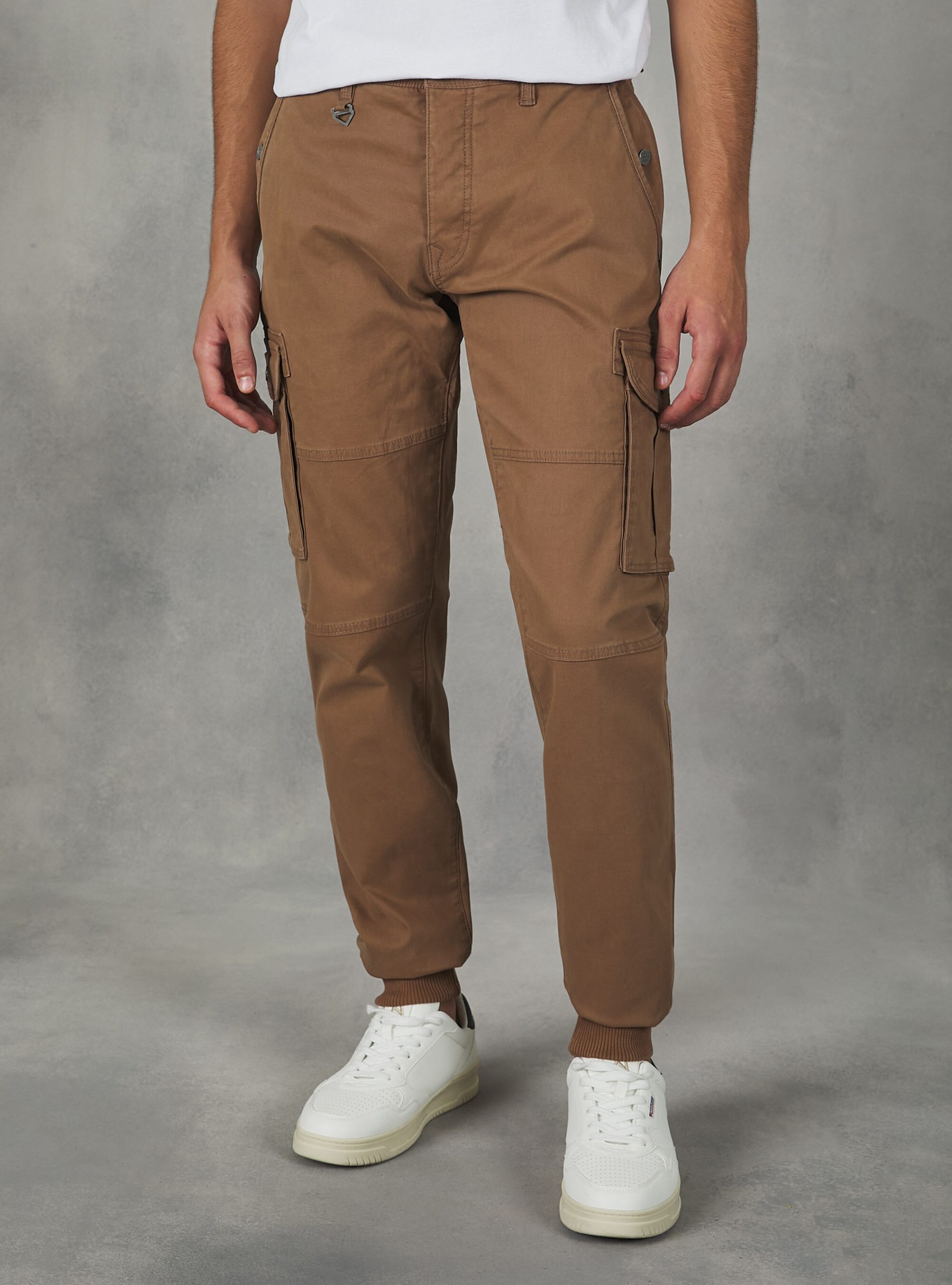 Alcott Cotton Cargo Trousers With Elastic Band Produktqualitätskontrolle Hosen Br2 Brown Medium Männer – 2