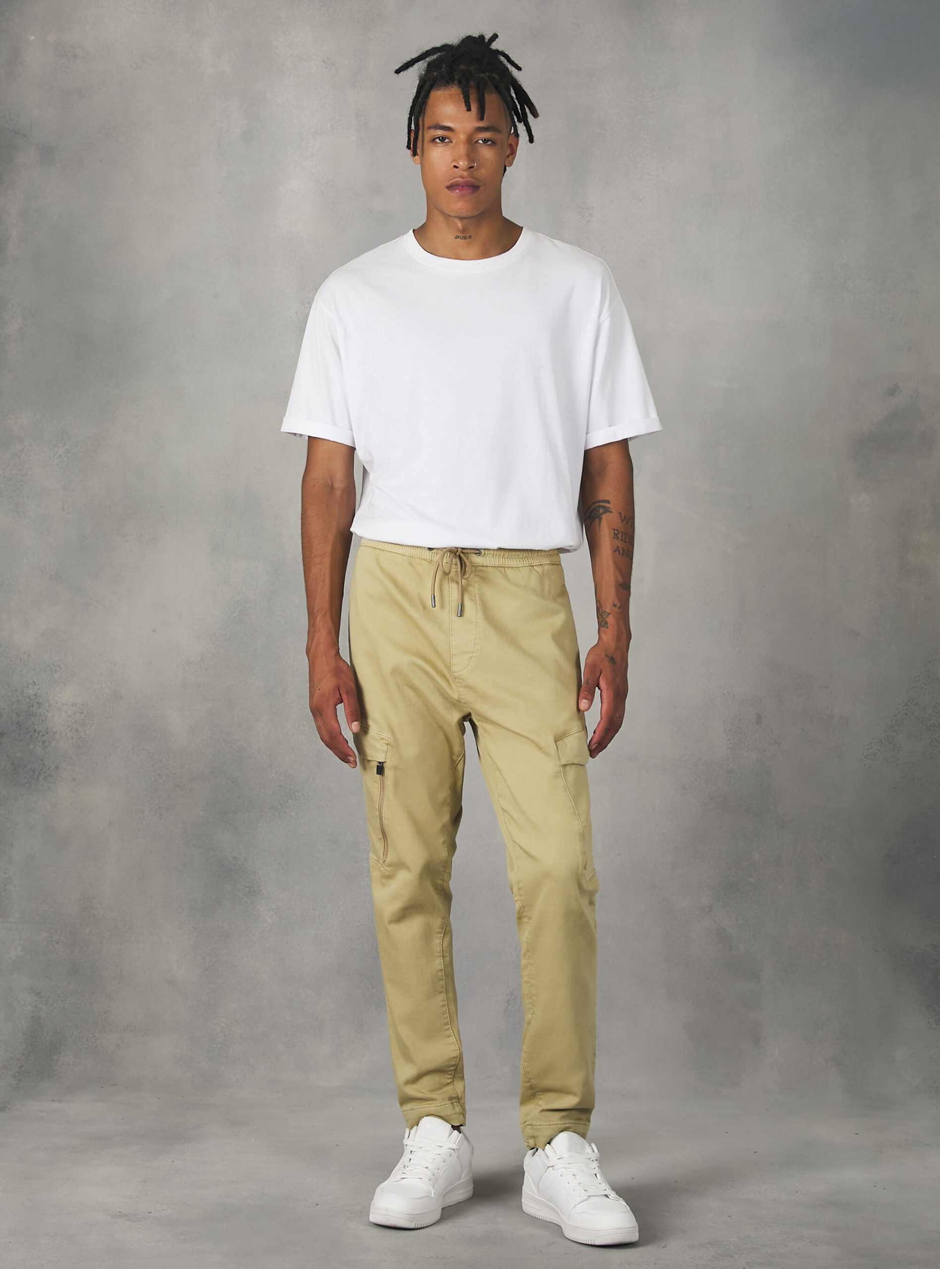 Alcott Tb3 Tobacco Light Männer Jogger Trousers With Large Pockets Hosen Exportieren – 1
