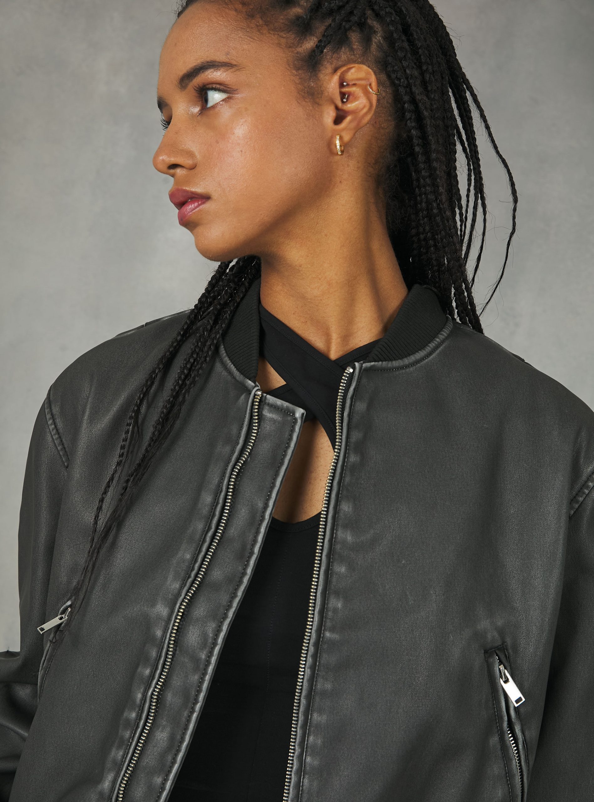 Bk1 Black Mäntel Und Jacken Rabattberechtigung Frauen Alcott Distressed Leather Effect Bomber Jacket – 1