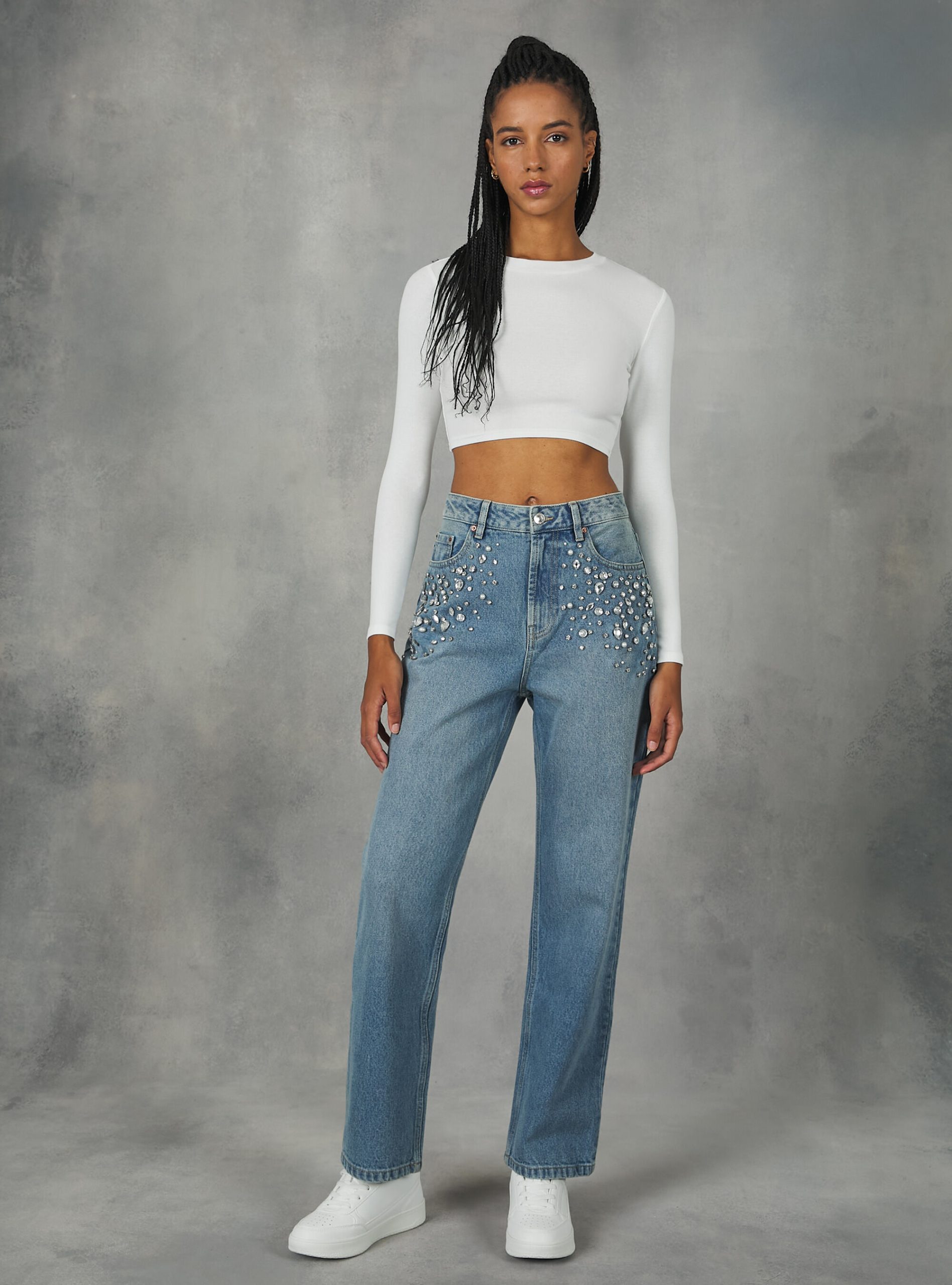 D006 Azure Frauen Night Out Straight Fit Jeans With Rhinestones Alcott Sonderangebot – 1