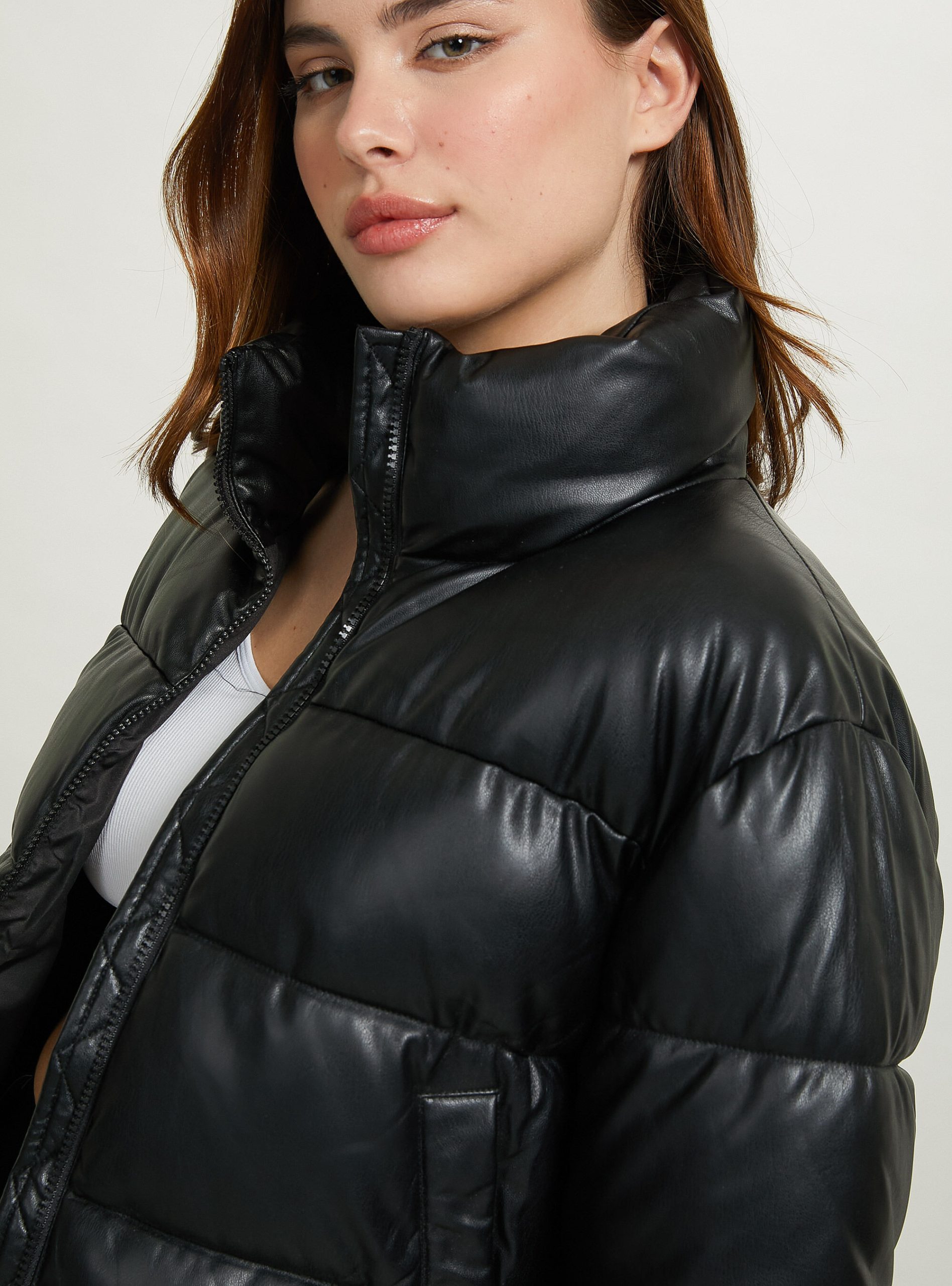 Exportieren Bk1 Black Mäntel Und Jacken Alcott Cropped Leather-Effect Jacket Frauen – 2