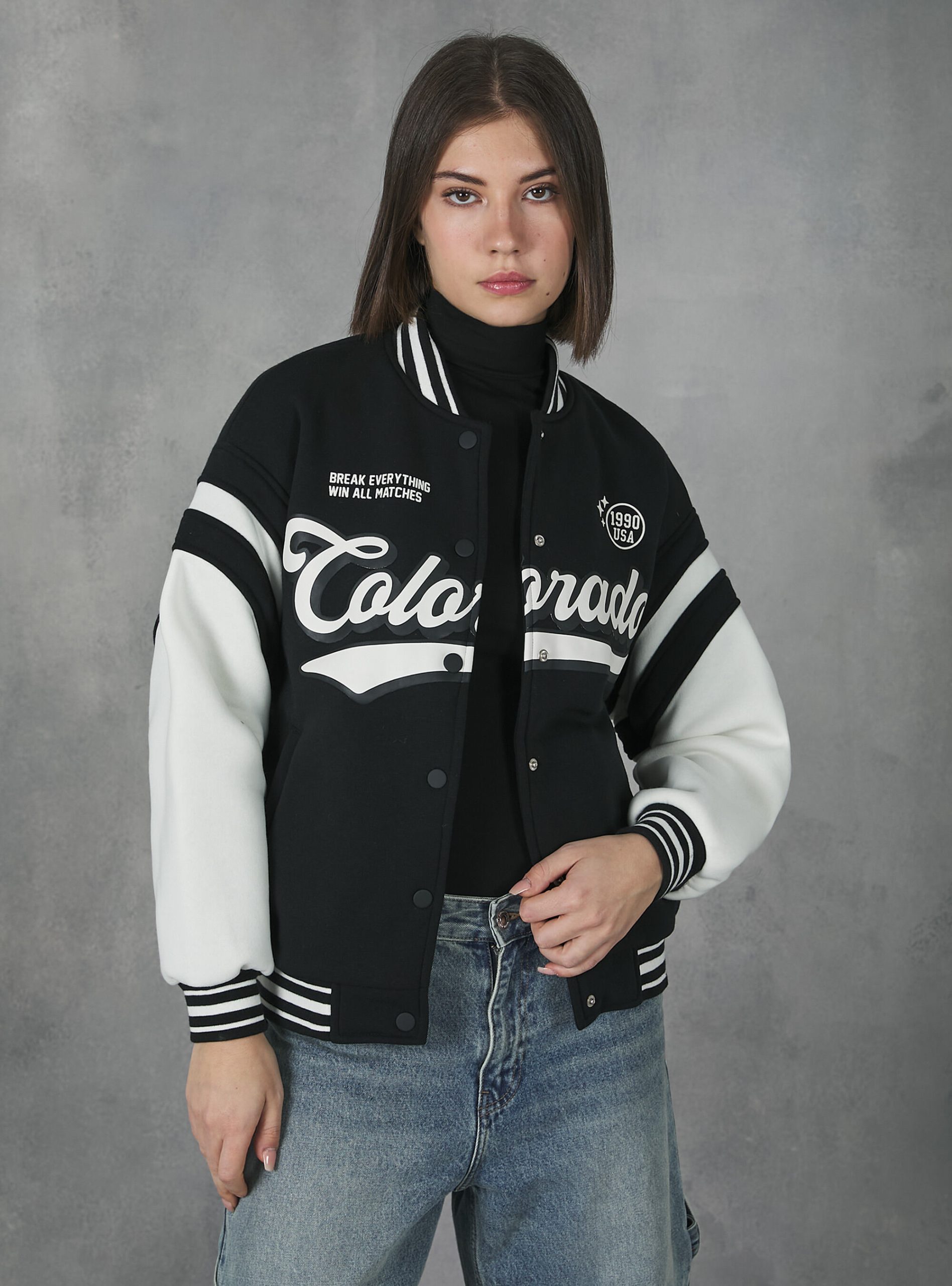 Frauen Alcott Sweatshirts Produktqualitätsmanagement Bk1 Black College Bomber Jacket With Print – 1
