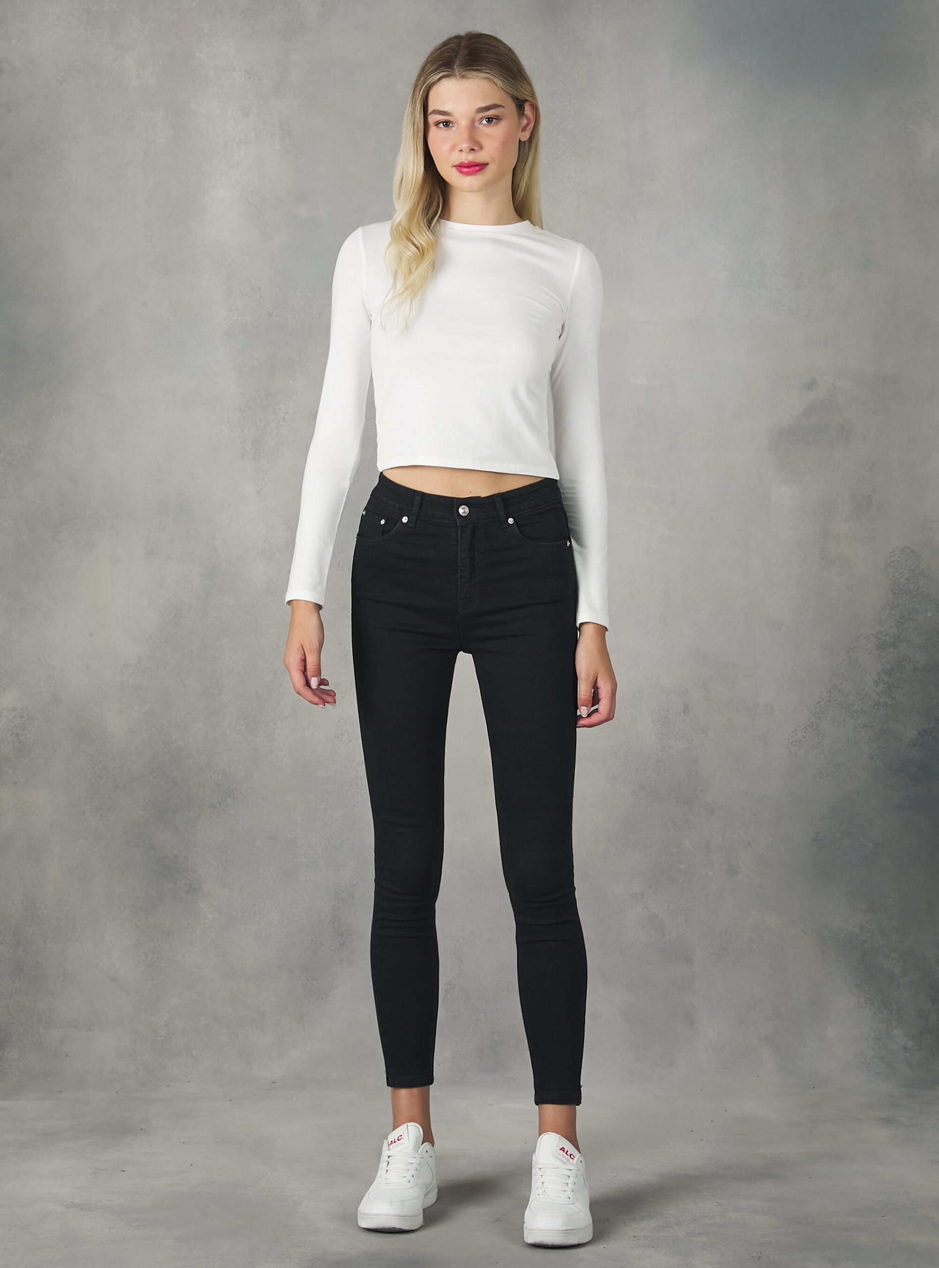 Frauen D000 Black Alcott Wartungsfreundlich High-Waisted Super Skinny Jeans Jeans – 1