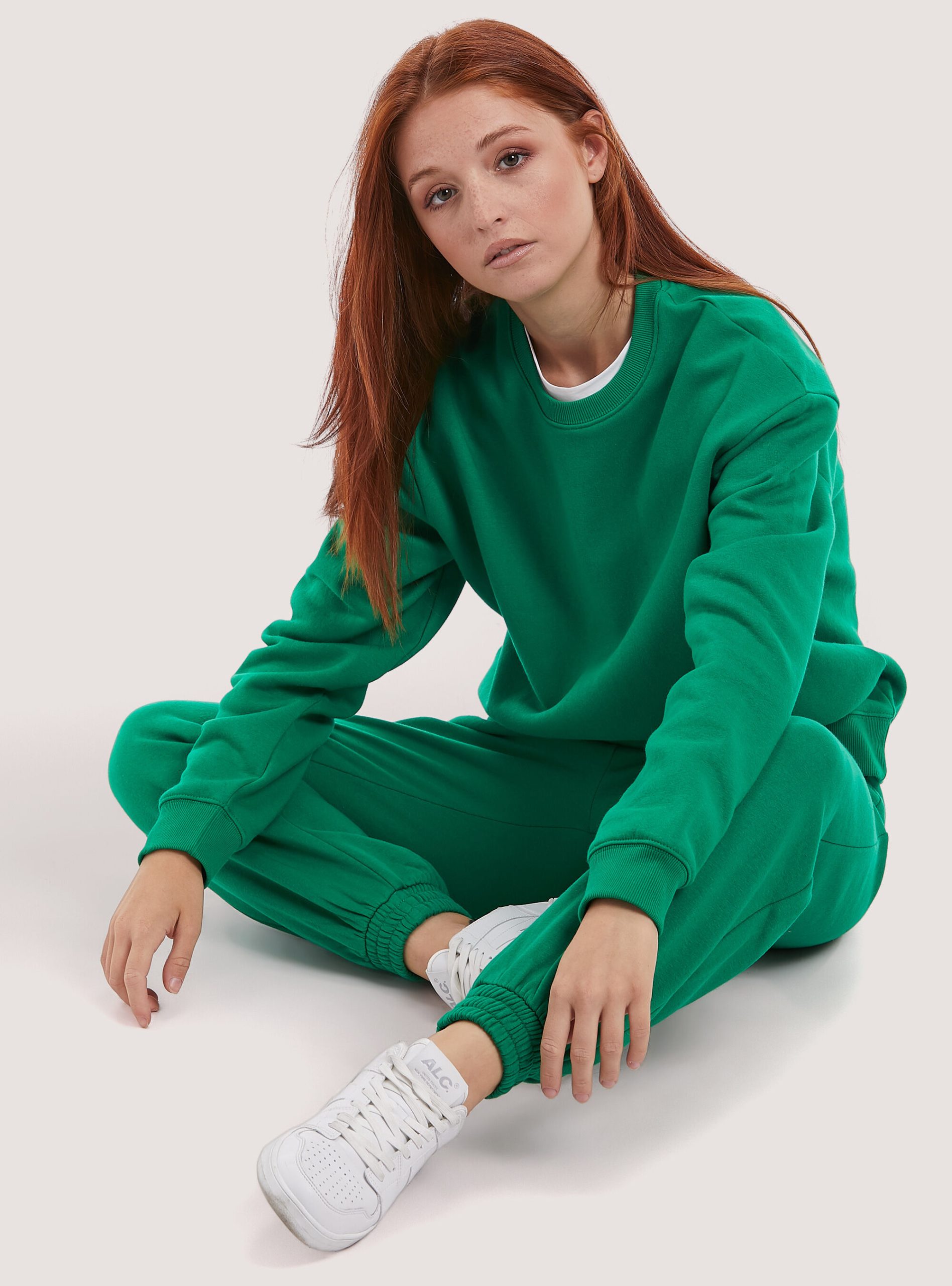 Frauen Sweatshirts Gn2 Green Medium Marke Alcott Plain Cotton Crew-Neck Sweatshirt – 1