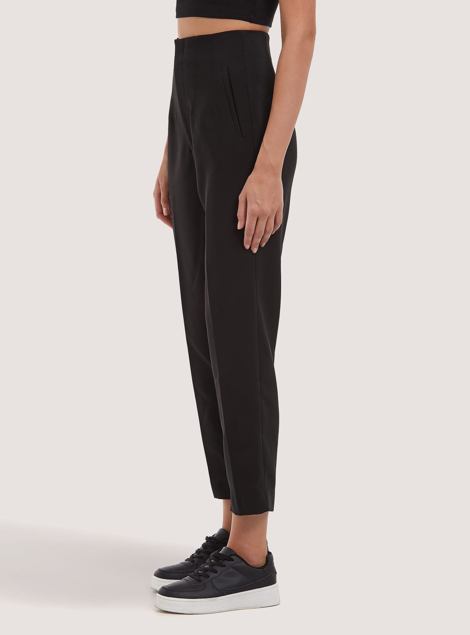 Hosen Rabattgewährung Plain-Coloured Trousers With Darts Bk1 Black Frauen Alcott – 2