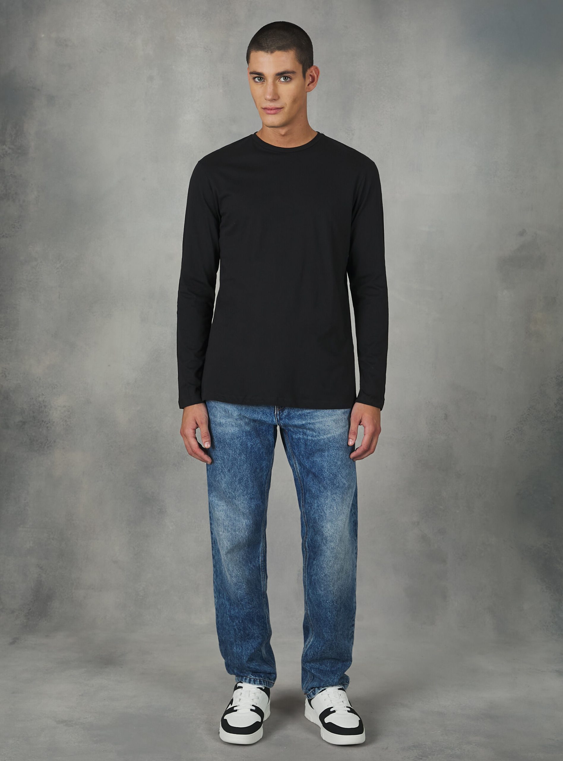 Long-Sleeved Cotton T-Shirt Bk1 Black Produktsicherheit Alcott T-Shirts Männer – 1