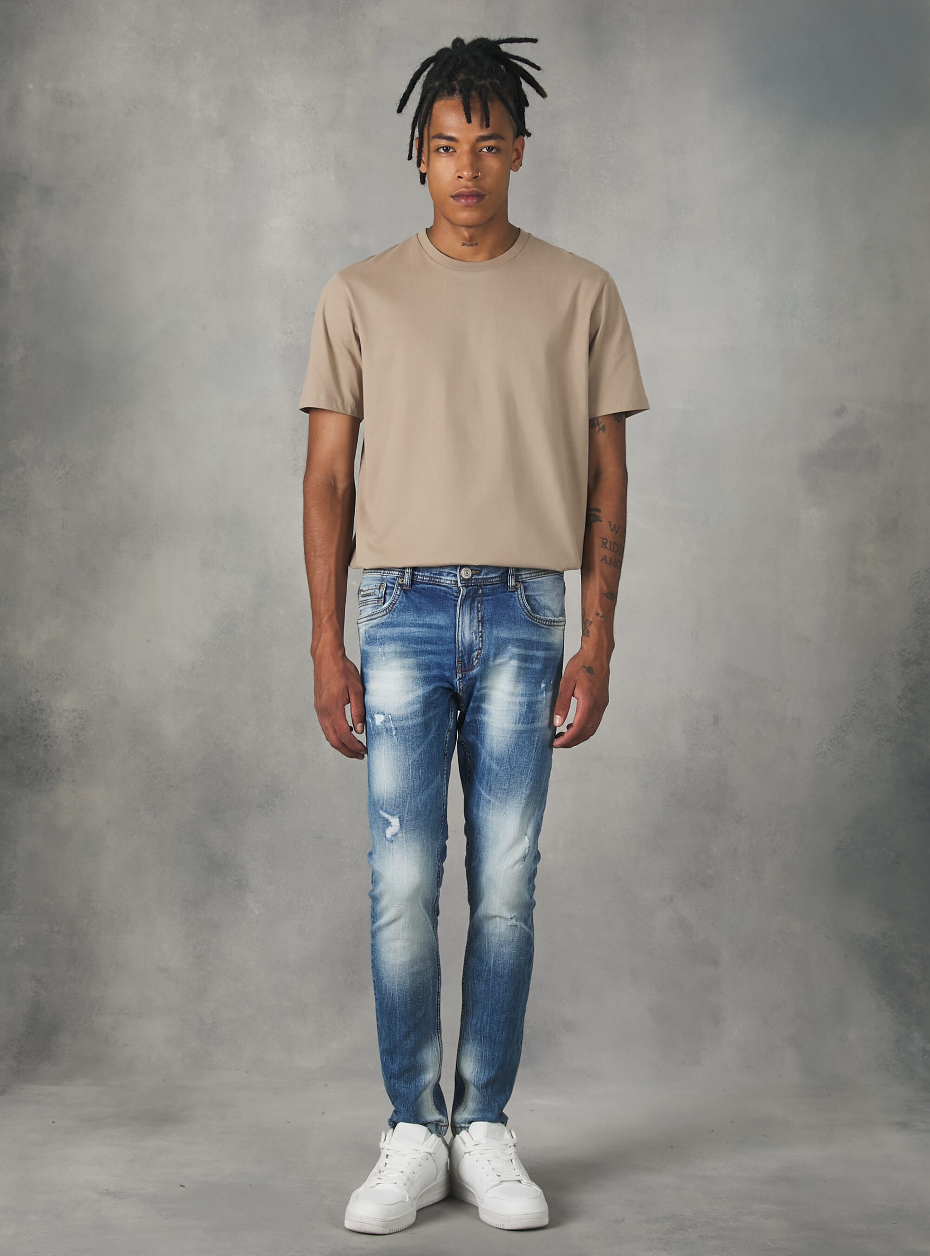 Preis-Leistungs-Verhältnis Männer Jeans D004 Medium Light Blue Super Skinny Jeans With Breaks In Stretch Denim Alcott – 1