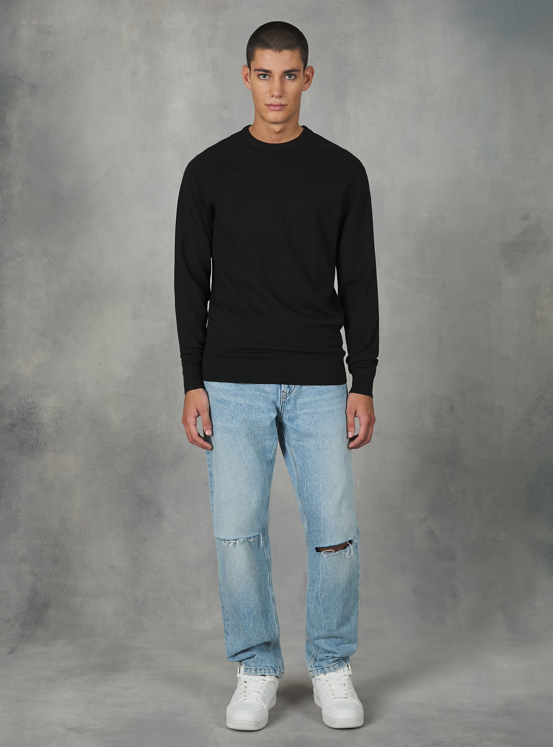Round-Neck Pullover Made Of Sustainable Viscose Ecovero Produkt Alcott Männer Strickwaren Bk1 Black – 1